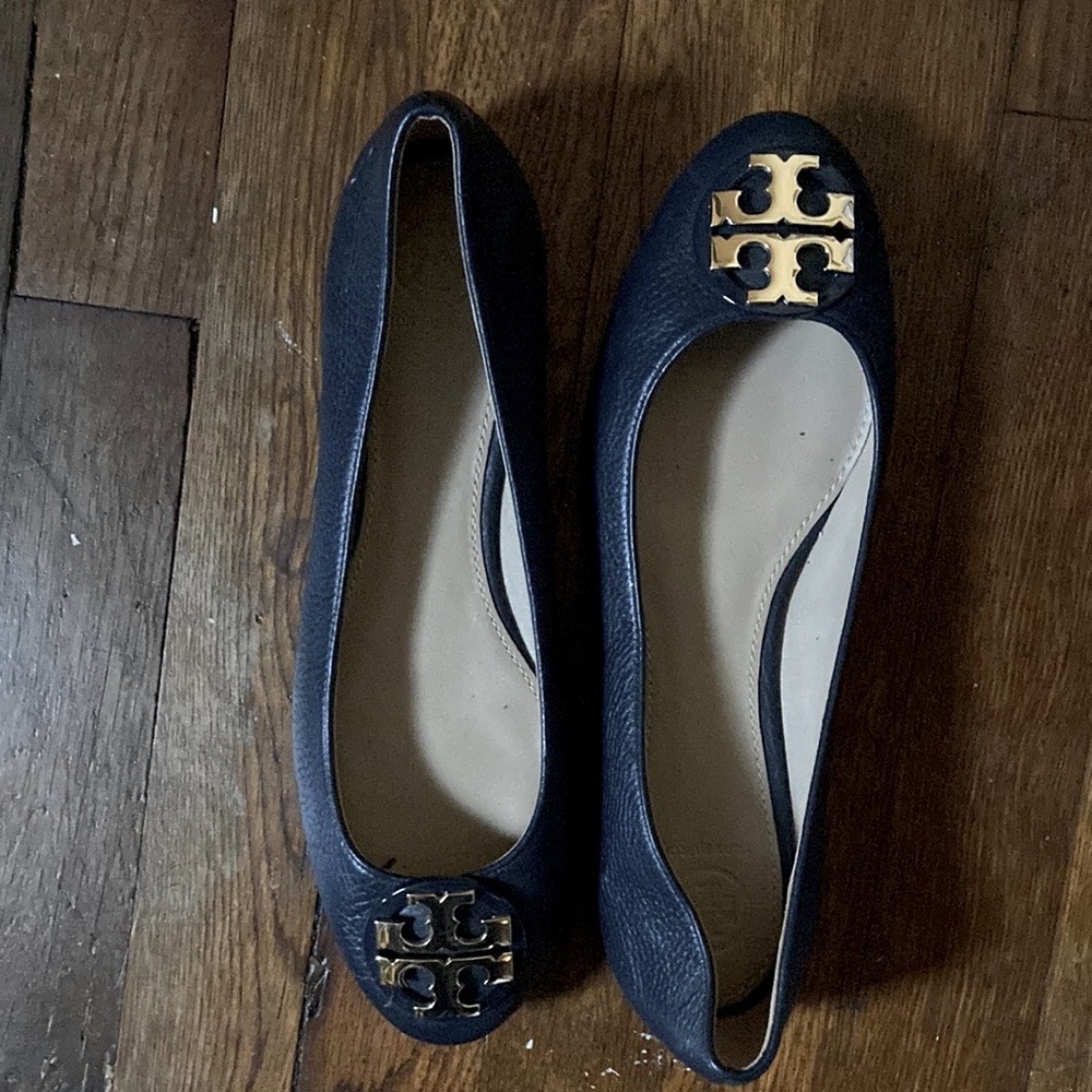 Sleek blue casual flats